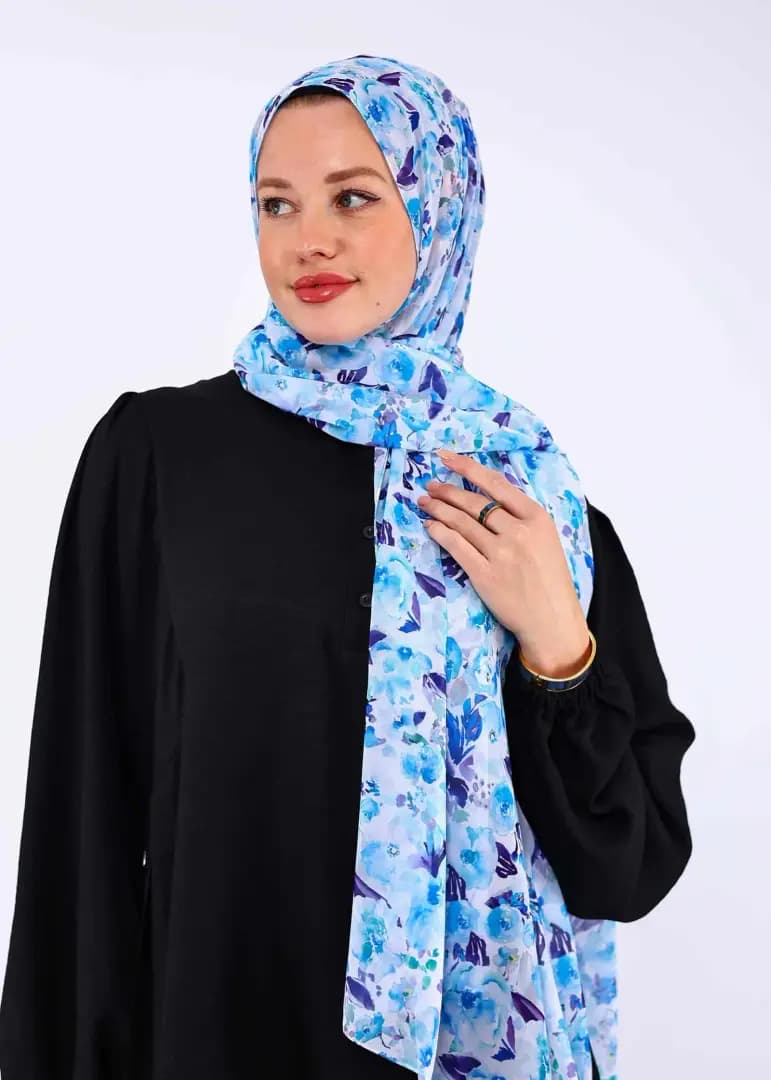 vonaju-loma-roses-b2