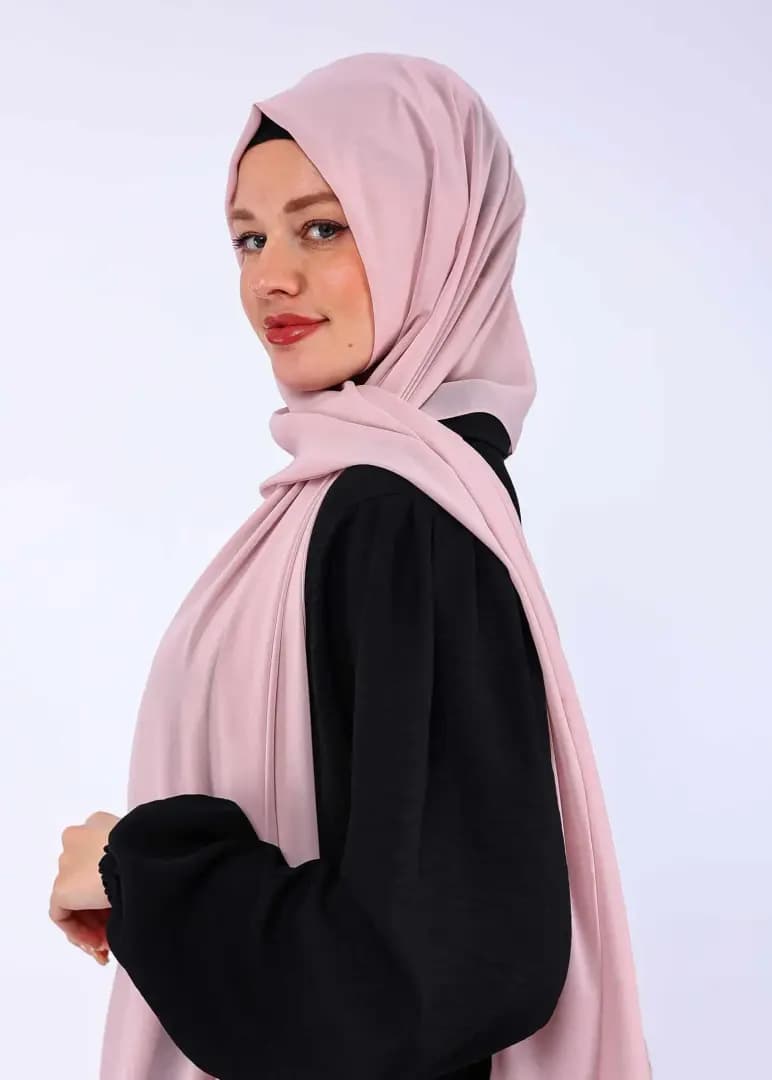 vonaju-belle-chilean-pink