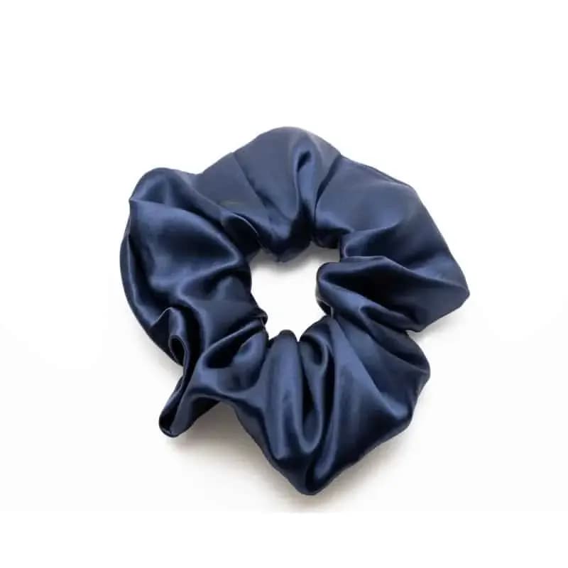 vonaju-navy-blue-silk-scrunchie
